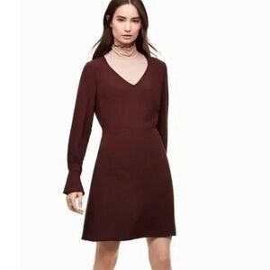 Wilfred Women's Burgundy Red Corinne Dress Size 6 Knee Length V-Neck Bell Sleeve